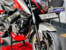 Bajaj Pulsar NS200 2017 Motorbike