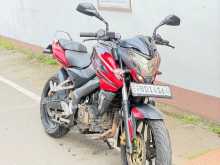 Bajaj Pulsar NS200 2016 Motorbike