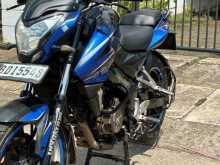 Bajaj Pulsar NS200 2015 Motorbike