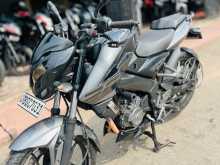 Bajaj Pulsar NS200 2017 Motorbike