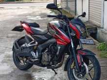 Bajaj Pulsar NS200 2016 Motorbike
