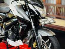Bajaj Pulsar NS200 2019 Motorbike