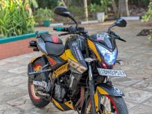 Bajaj Pulsar NS200 2018 Motorbike