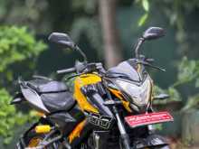Bajaj Pulsar NS200 2018 Motorbike