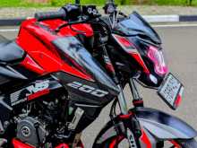 Bajaj Pulsar NS200 2019 Motorbike