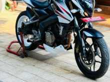 Bajaj Pulsar NS200 2013 Motorbike