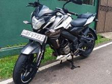 https://riyasewana.com/uploads/bajaj-pulsar-ns200-251259436114.jpg