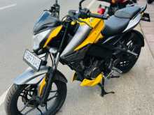 Bajaj Pulsar NS200 2017 Motorbike