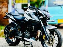 Bajaj Pulsar NS200 2017 Motorbike