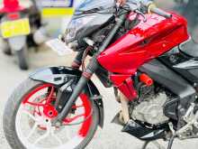 Bajaj Pulsar NS200 2017 Motorbike
