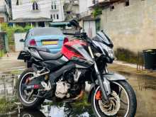 Bajaj Pulsar Ns200 2013 Motorbike