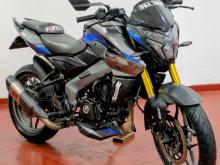 Bajaj Pulsar NS200 2025 Motorbike
