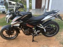 https://riyasewana.com/uploads/bajaj-pulsar-ns200-2819454224733.jpg