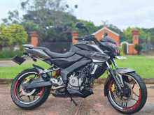 Bajaj Pulsar NS200 2017 Motorbike