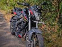 Bajaj Pulsar NS200 2025 Motorbike
