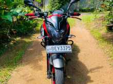 Bajaj Pulsar NS200 2017 Motorbike