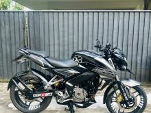 Bajaj Pulsar NS200 BS4 2017 Motorbike