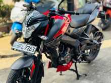 Bajaj Pulsar NS200 2017 Motorbike