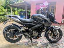 Bajaj Pulsar NS200 2017 Motorbike