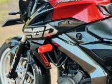 https://riyasewana.com/uploads/bajaj-pulsar-ns200-75573322103.jpg
