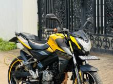 Bajaj Pulsar NS200 2018 Motorbike