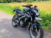 Bajaj Pulsar NS200 2013 Motorbike