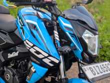 https://riyasewana.com/uploads/bajaj-pulsar-ns200-818521313572.jpg