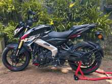 Bajaj Pulsar NS400Z UG 2025 Motorbike