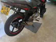 Bajaj Pulsar 135 2015 Motorbike