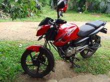 https://riyasewana.com/uploads/bajaj-pulsar135-71637166024.jpg
