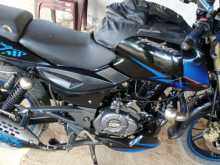 https://riyasewana.com/uploads/bajaj-pulsar150-1217265013744.jpg