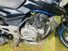 https://riyasewana.com/uploads/bajaj-pulsar150-151526556906.jpg