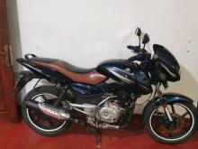 Bajaj Pulsar 150 2014 Motorbike