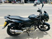 Bajaj Pulsar 150 2015 Motorbike