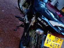 Bajaj Pulsar 150 2005 Motorbike