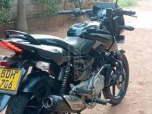 Bajaj Pulsar 150 2016 Motorbike