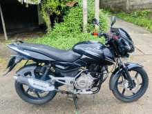 Bajaj Pulsar 150 2015 Motorbike