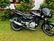 https://riyasewana.com/uploads/bajaj-pulsar150-41834476636.jpg