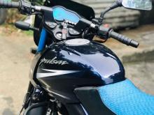 https://riyasewana.com/uploads/bajaj-pulsar150-71935406126.jpg
