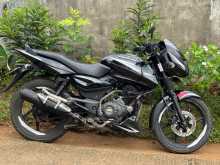 https://riyasewana.com/uploads/bajaj-pulsar150-86101213232.jpg