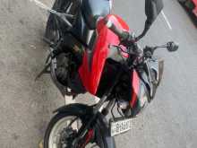 https://riyasewana.com/uploads/bajaj-pulsar160-518200213474.jpg