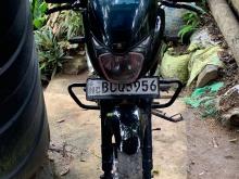 Bajaj Pulsar 180 2016 Motorbike