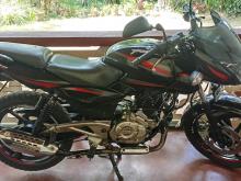 Bajaj Pulsar 180 2016 Motorbike