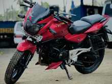 Bajaj Pulsar 200 2004 Motorbike