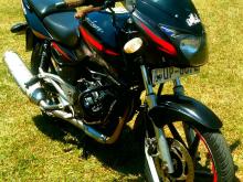 Bajaj Pulsar 200 2008 Motorbike