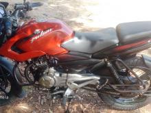 https://riyasewana.com/uploads/bajaj-pulsare-135-28952026235.jpg