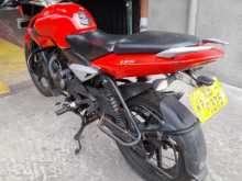 https://riyasewana.com/uploads/bajaj-pulsat-135-248543313644.jpg