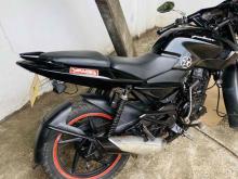 https://riyasewana.com/uploads/bajaj-pulser-135-112343724632.jpg