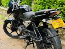 https://riyasewana.com/uploads/bajaj-pulser-135-1213032213324.jpg