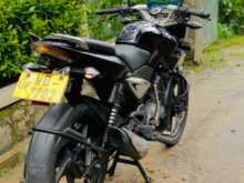 https://riyasewana.com/uploads/bajaj-pulser-135-1213032214002.jpg